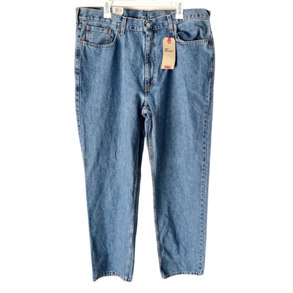 Levi's 550 Relaxed Fit Jeans Classic Medium Wash Size 40x36 Big & Tall NWT